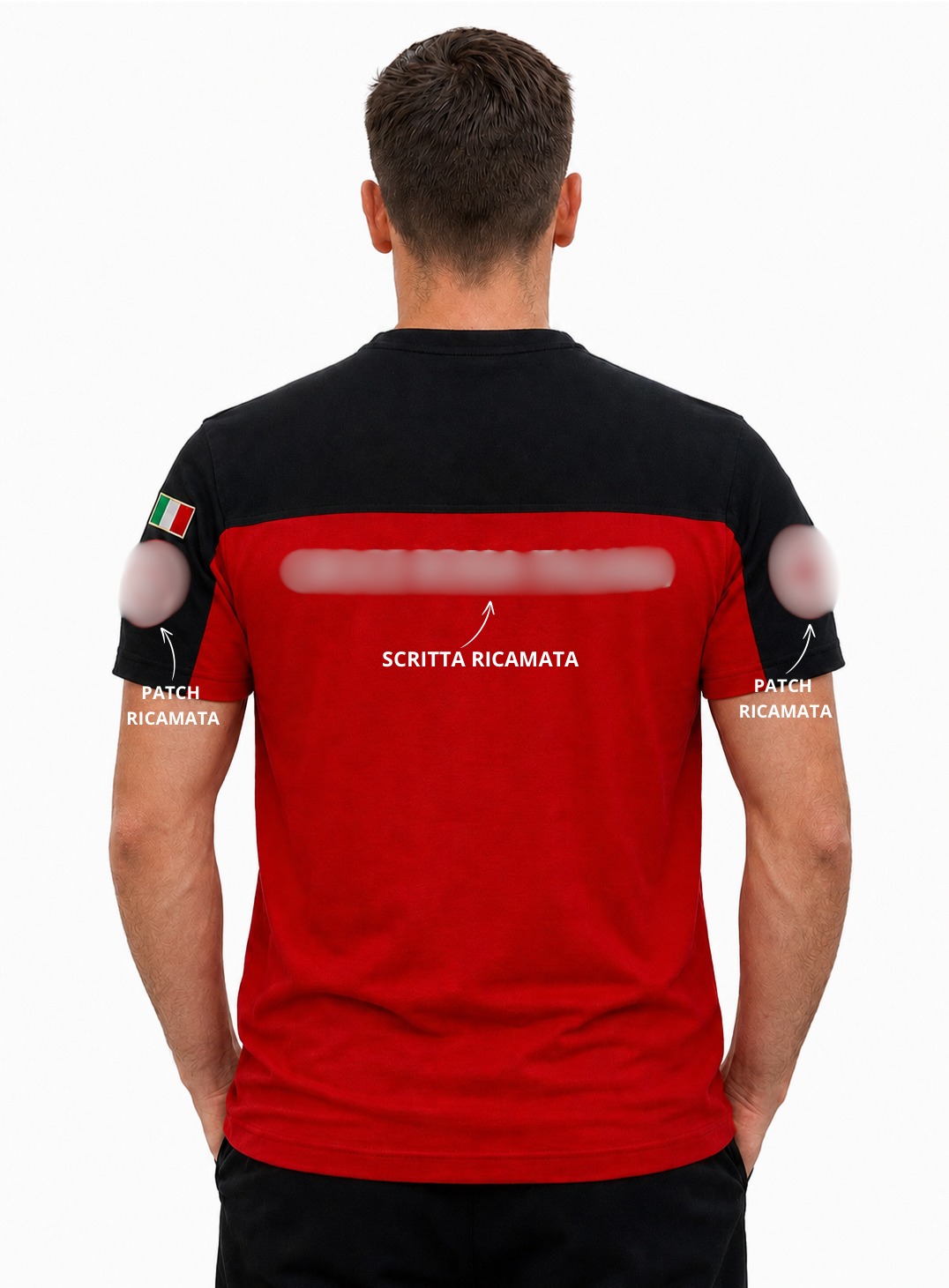 T-shirt Inserti Neri Con Ricami e Patch